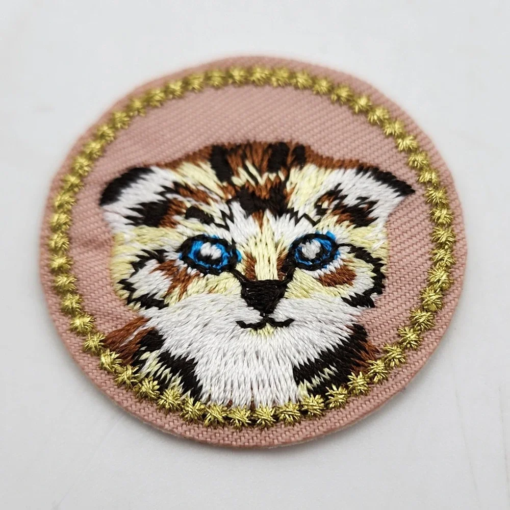 LOT‎ OF 4 CUTE ANIMAL EMBROIDERED PATCHES